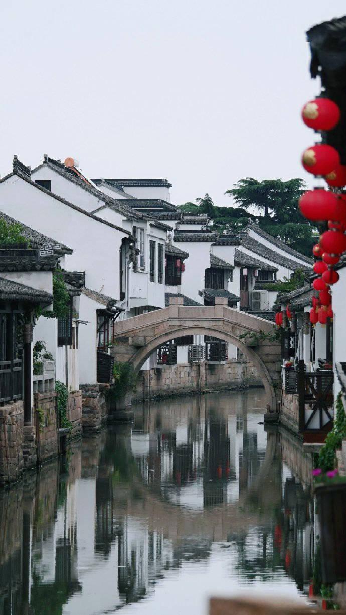 七千瓦用漏保还是用空气开关？